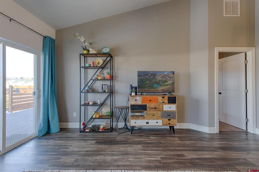 2113 Market Street Montrose CO 81401