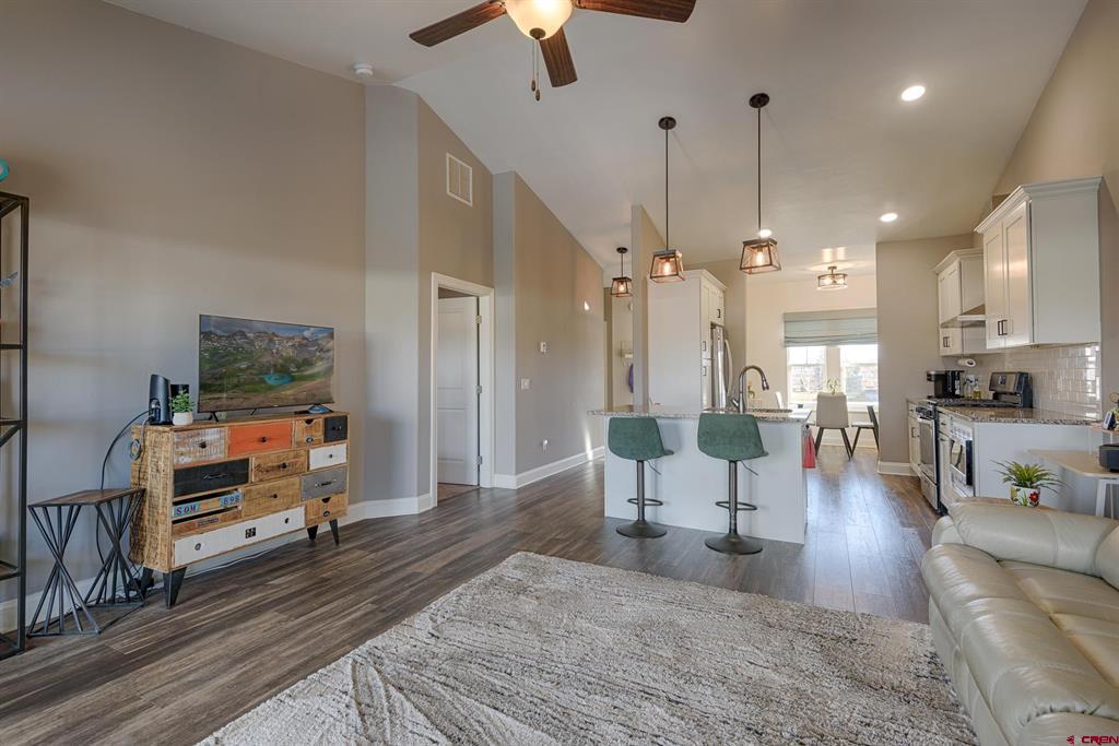 2113 Market Street Montrose CO 81401