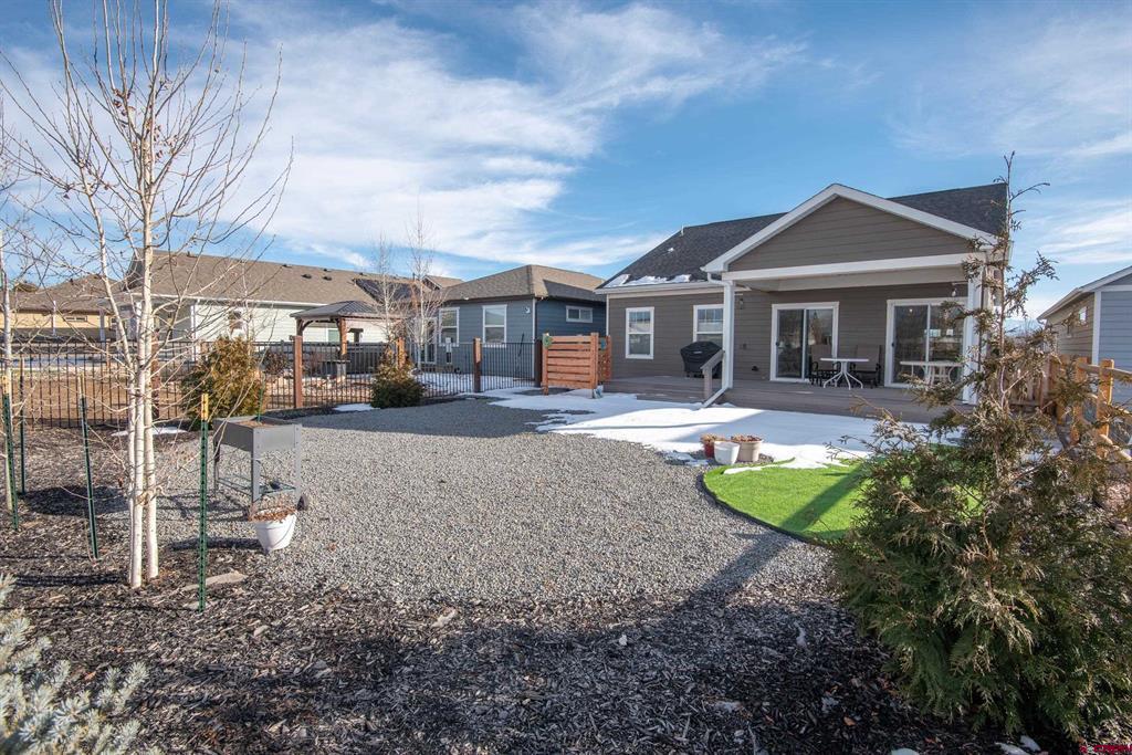 2113 Market Street Montrose CO 81401