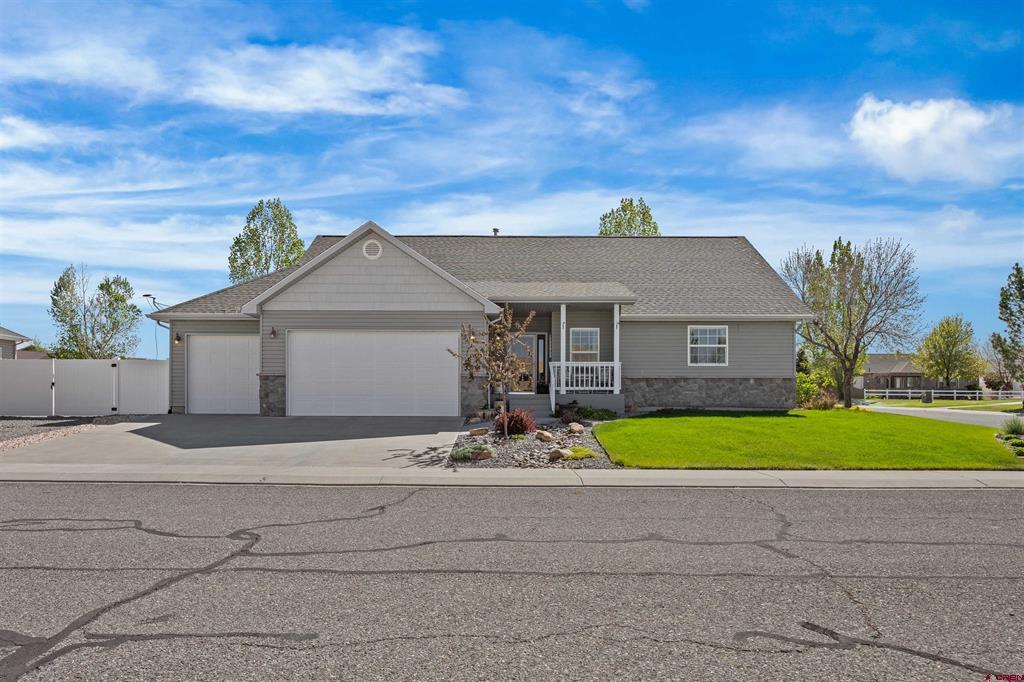 3304 Wheat Grass Drive Montrose CO 81401