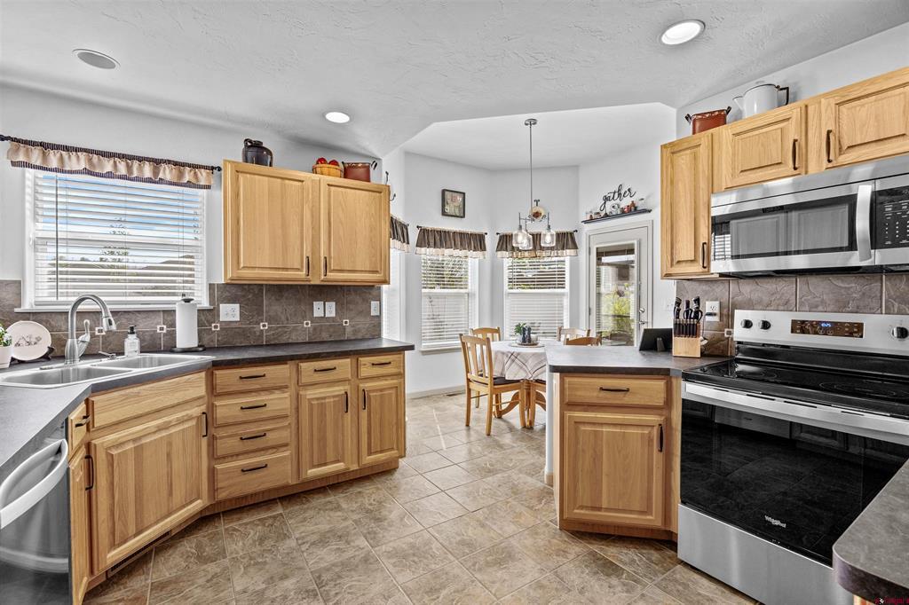 3304 Wheat Grass Drive Montrose CO 81401