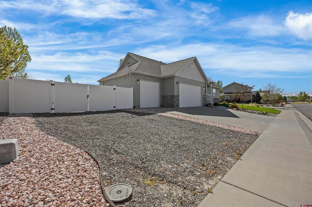 3304 Wheat Grass Drive Montrose CO 81401