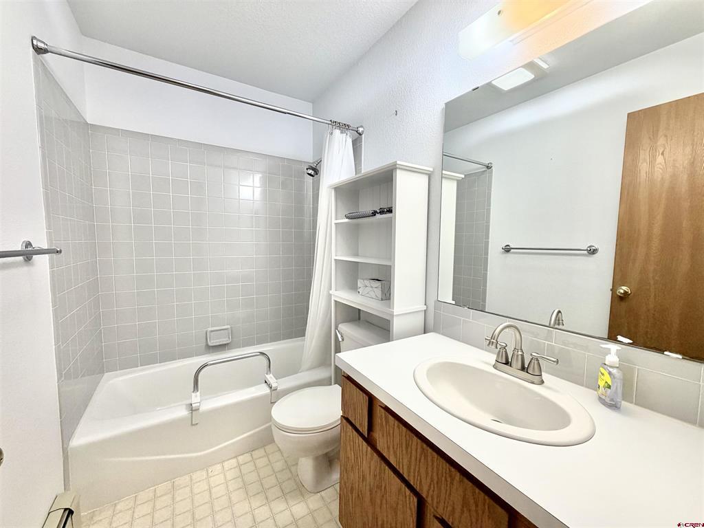 2123 Winston Way Montrose CO 81401