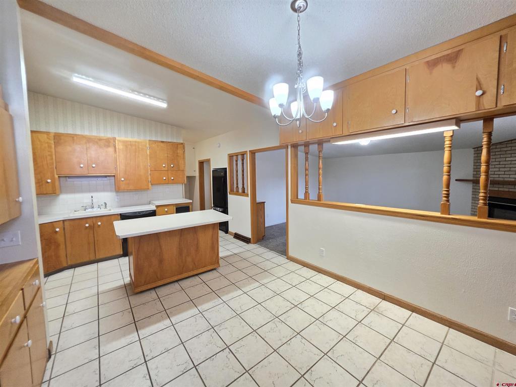 445 1st Monte Vista CO 81144