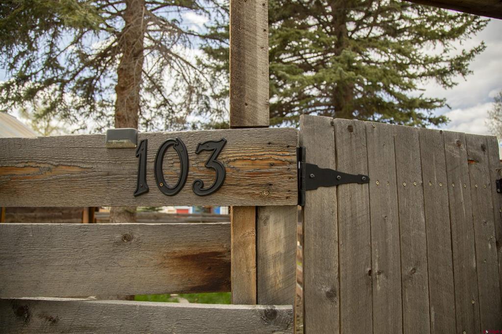 103 W 10 1/2 Street Creede CO 81130
