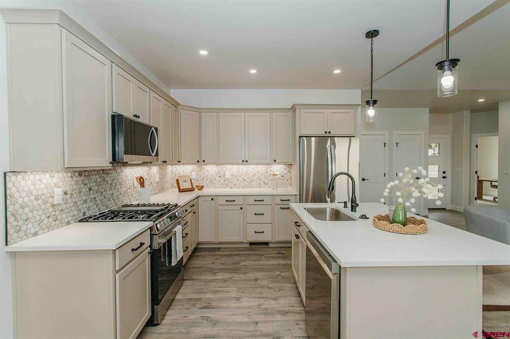 3419 Pinewood Street Montrose CO 81401