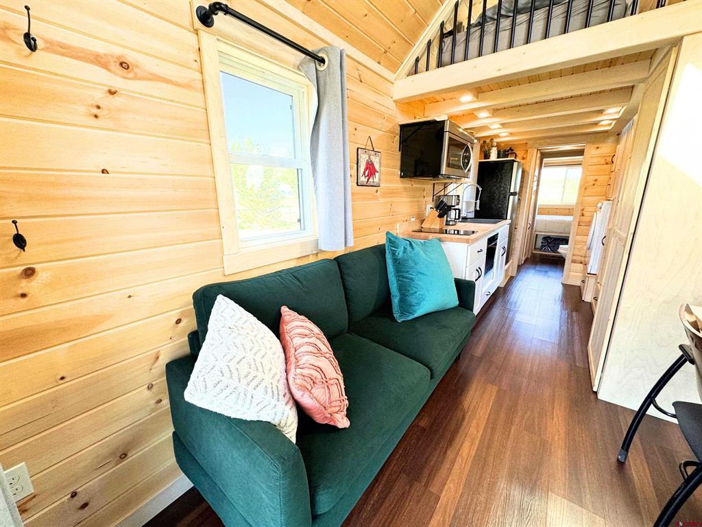 22130 6850 Road Montrose CO 81403