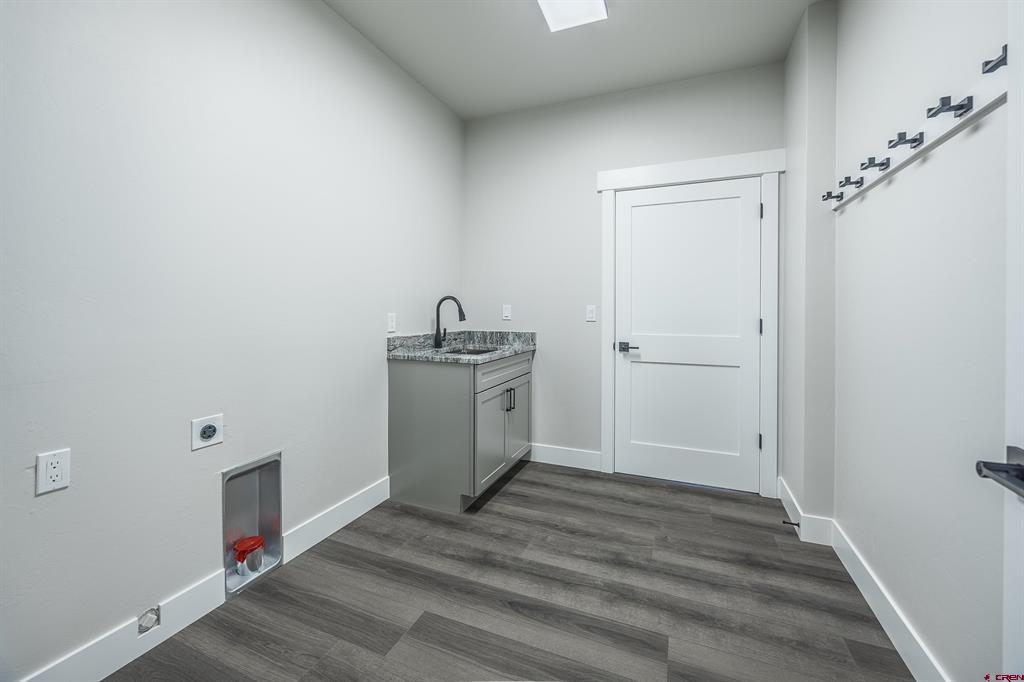 22165 6840 Court Montrose CO 81403