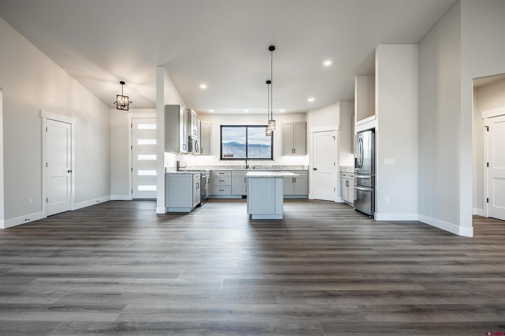 22165 6840 Court Montrose CO 81403