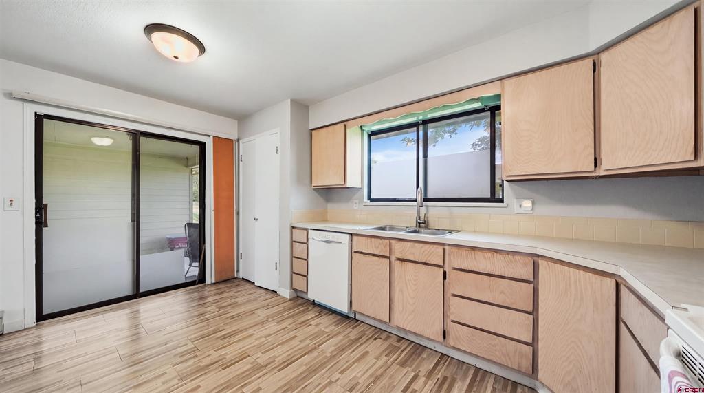 2048 Winston Way Montrose CO 81401