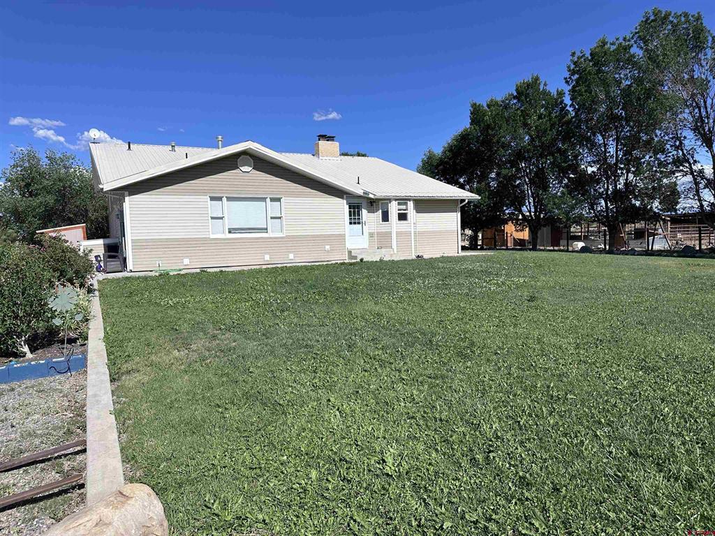 9456 6075 Road Montrose CO 81403