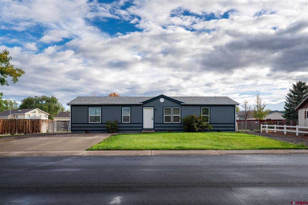 1269 Corral Drive Montrose CO 81401