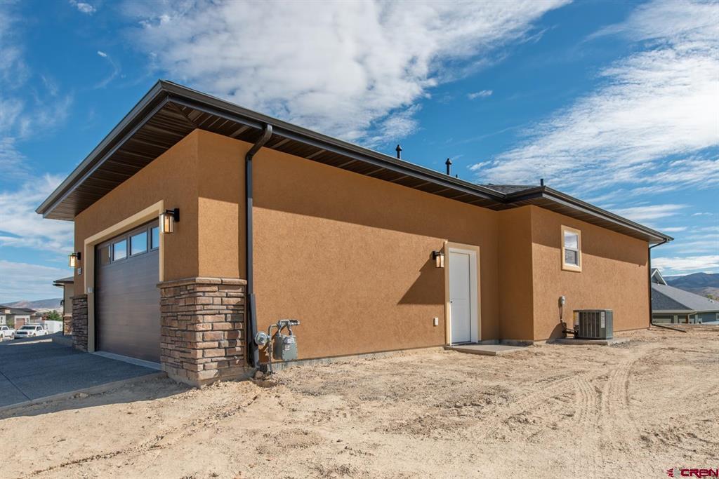 3819 Chestnut Drive Montrose CO 81401