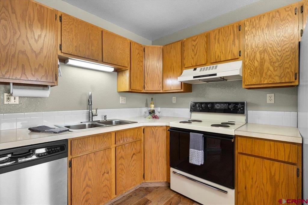 1317 Manchester Drive Montrose CO 81401