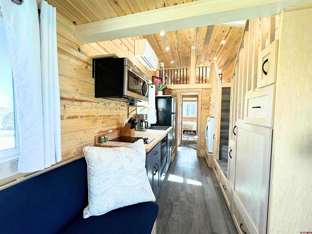 22130 6850 Road Montrose CO 81403