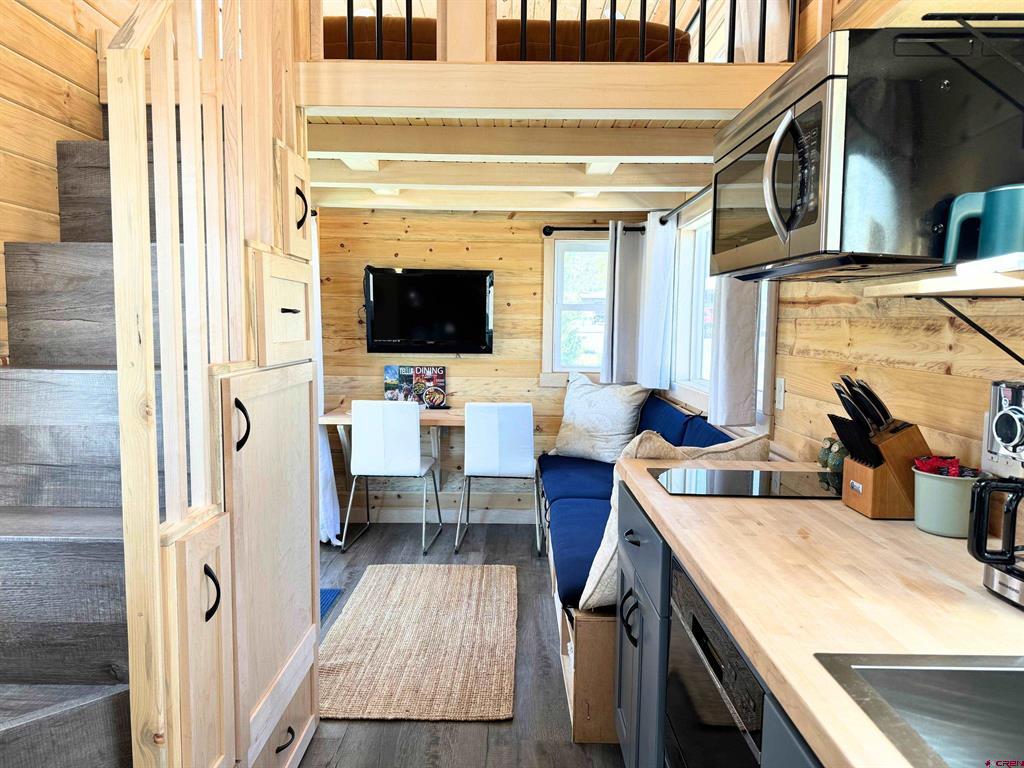 22130 6850 Road Montrose CO 81403