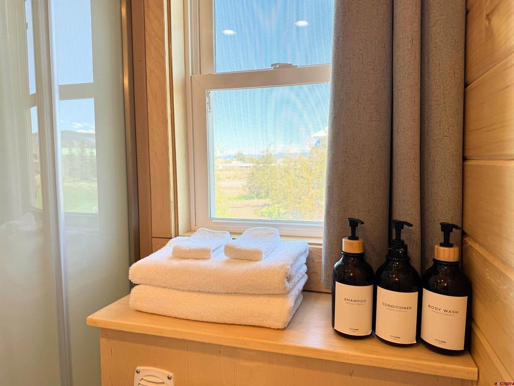 22130 6850 Road Montrose CO 81403