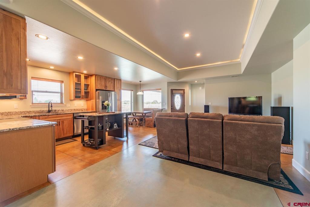 17627 6700 Road Montrose CO 81401