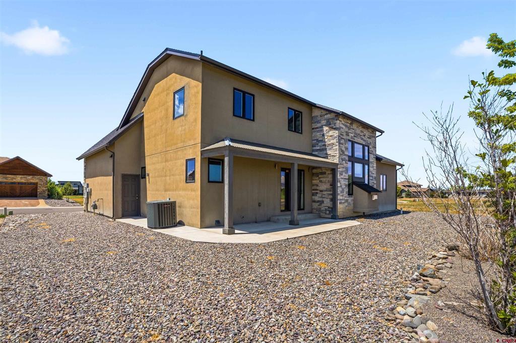 2211 Fellows Drive Montrose CO 81401