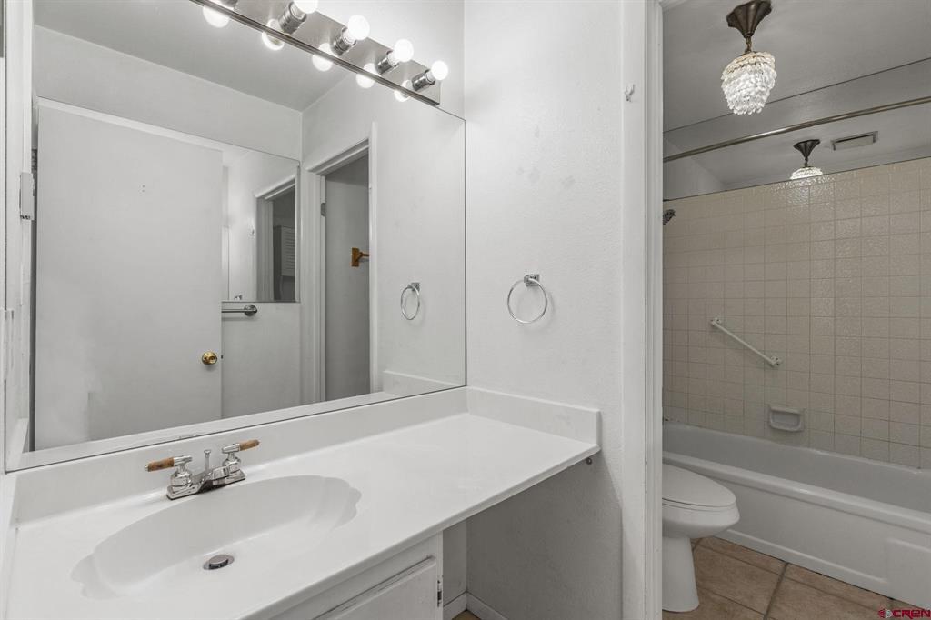 1206 Avenida Del Sol Durango CO 81301