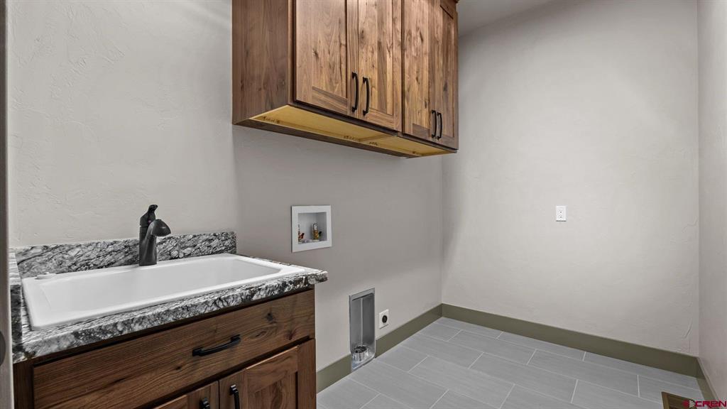 3315 Pinewood Street Montrose CO 81401