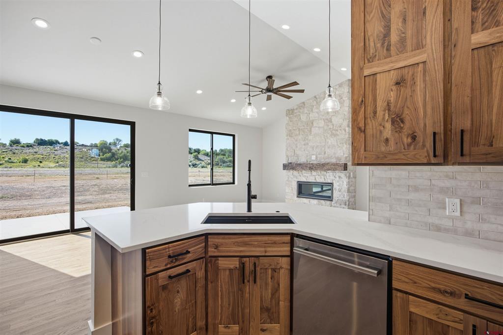 633 Alta Lakes Avenue Montrose CO 81403