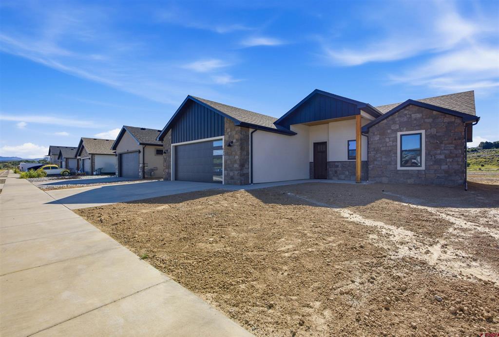 633 Alta Lakes Avenue Montrose CO 81403