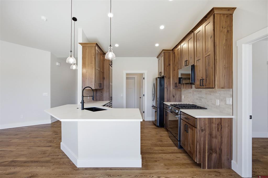 633 Alta Lakes Avenue Montrose CO 81403