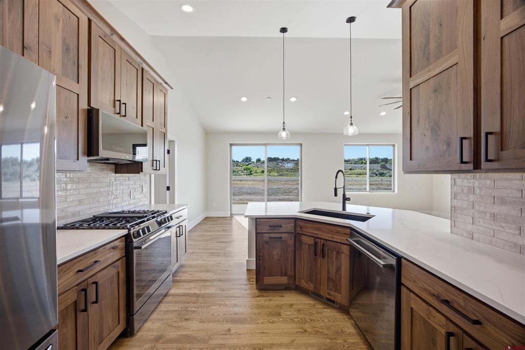 633 Alta Lakes Avenue Montrose CO 81403