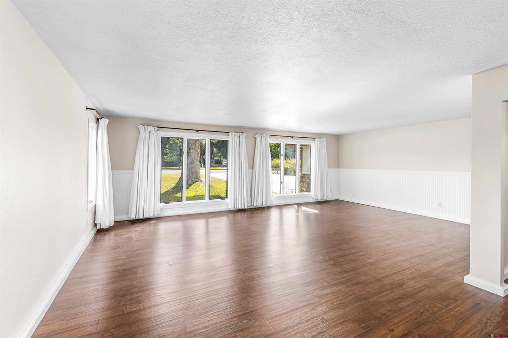 15189 6125 Road Montrose CO 81403