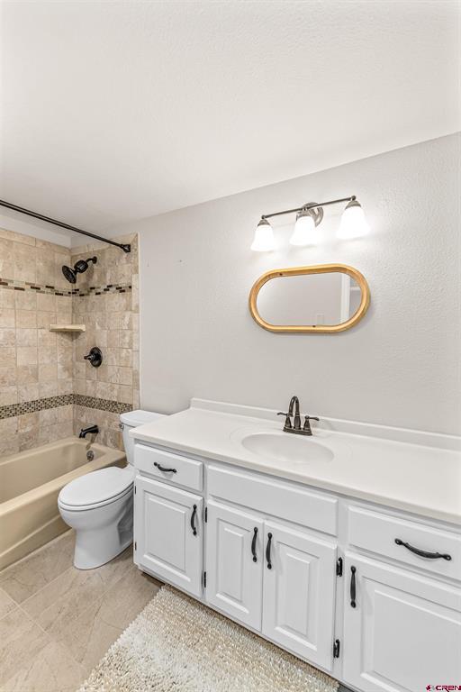 15189 6125 Road Montrose CO 81403