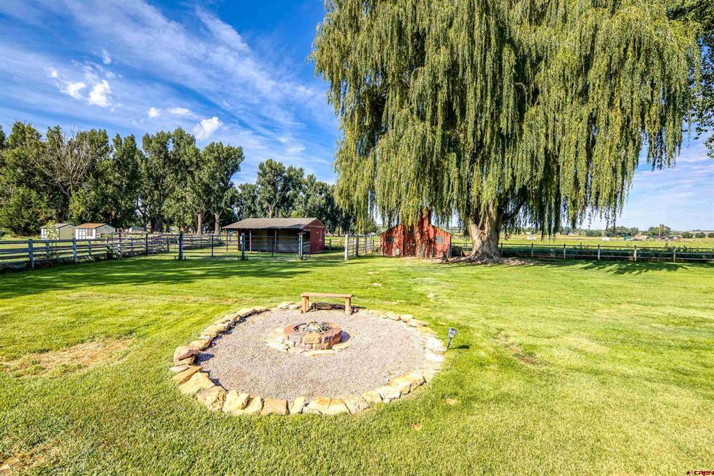 15189 6125 Road Montrose CO 81403