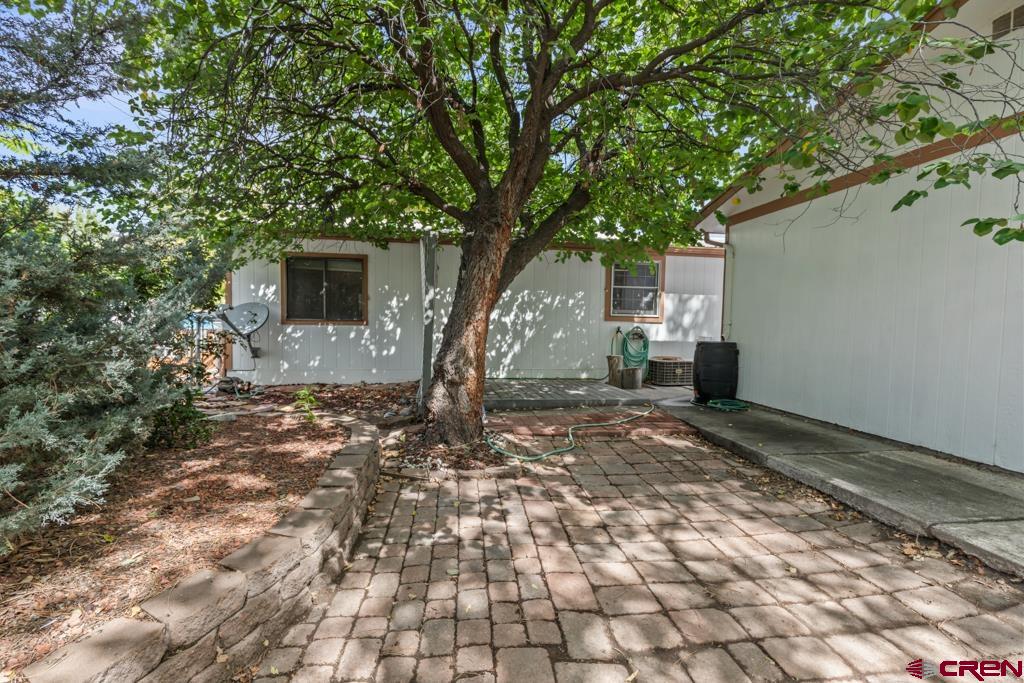 1538 Pennsylvania Street Montrose CO 81401