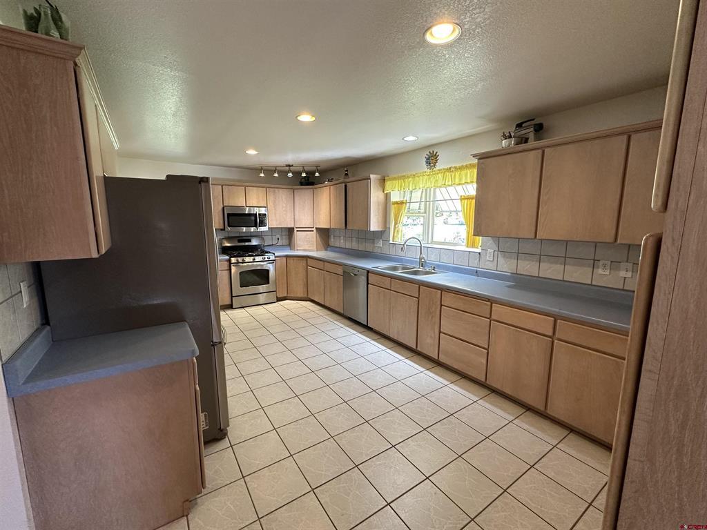 644 Orchard Road Montrose CO 81403