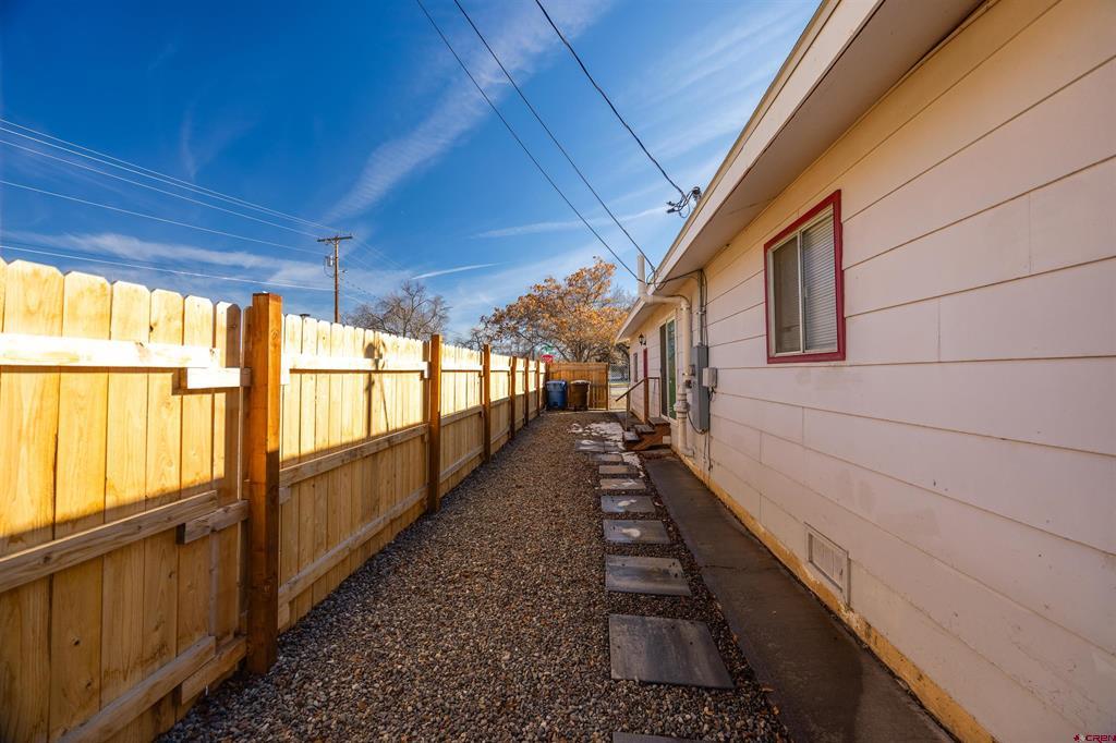 447 S 12th Street Montrose CO 81401