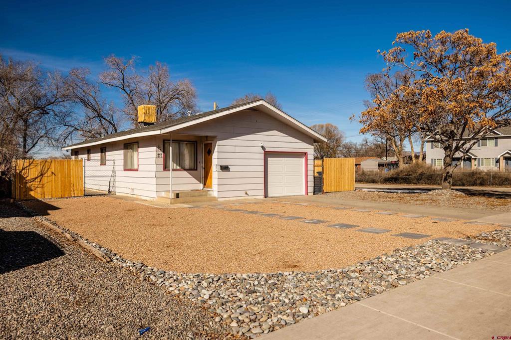 447 S 12th Street Montrose CO 81401