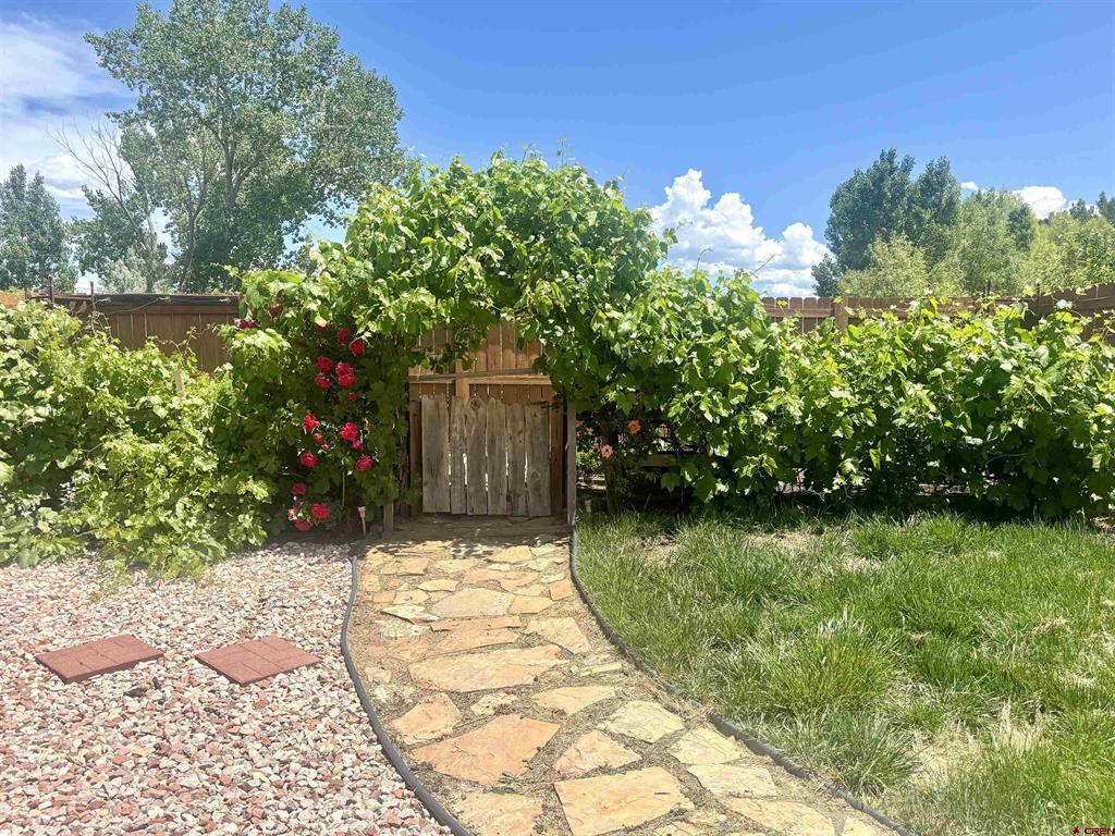 12689 6100 Road Montrose CO 81401