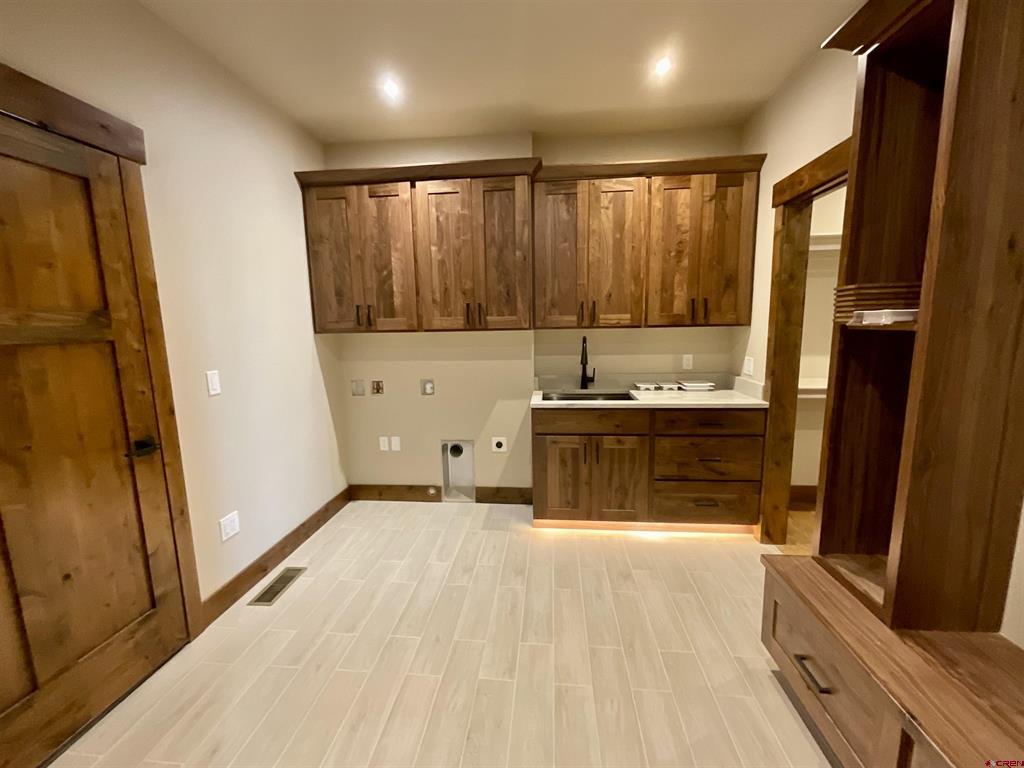 10013 5800 Road Montrose CO 81403