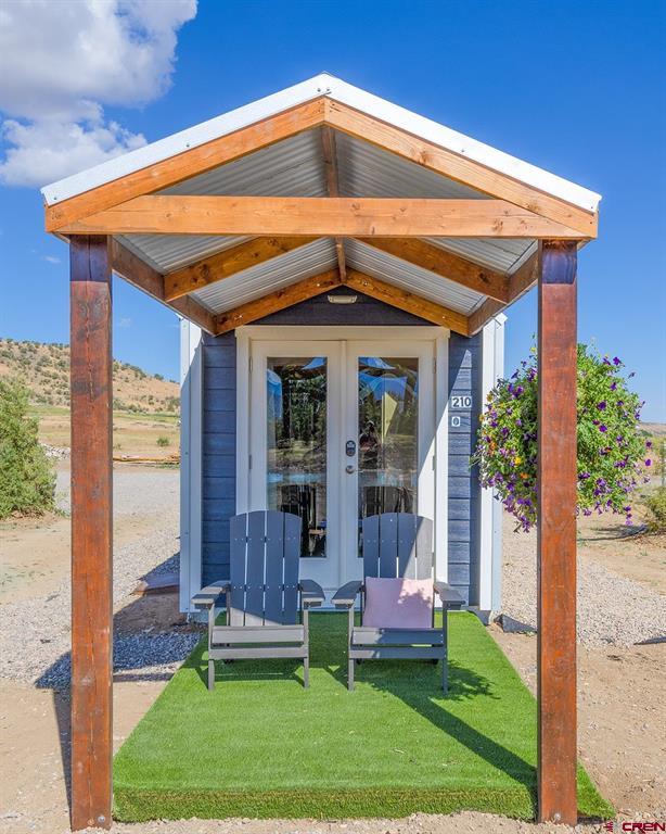22130 6850 Road Montrose CO 81403