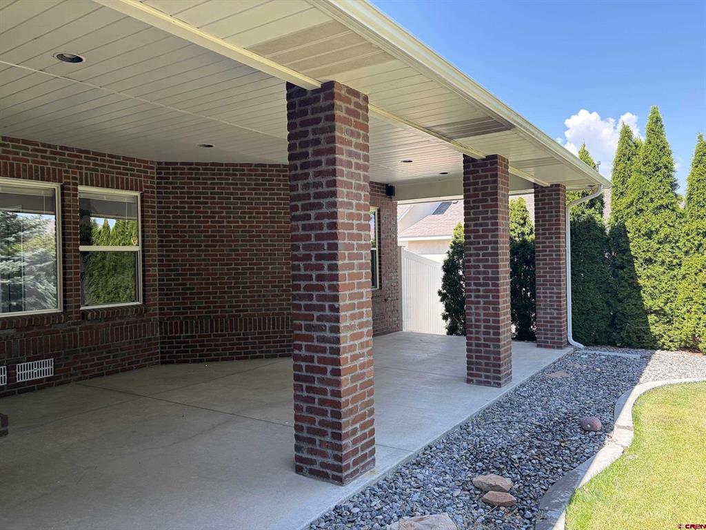 1669 Ironton Street Montrose CO 81401