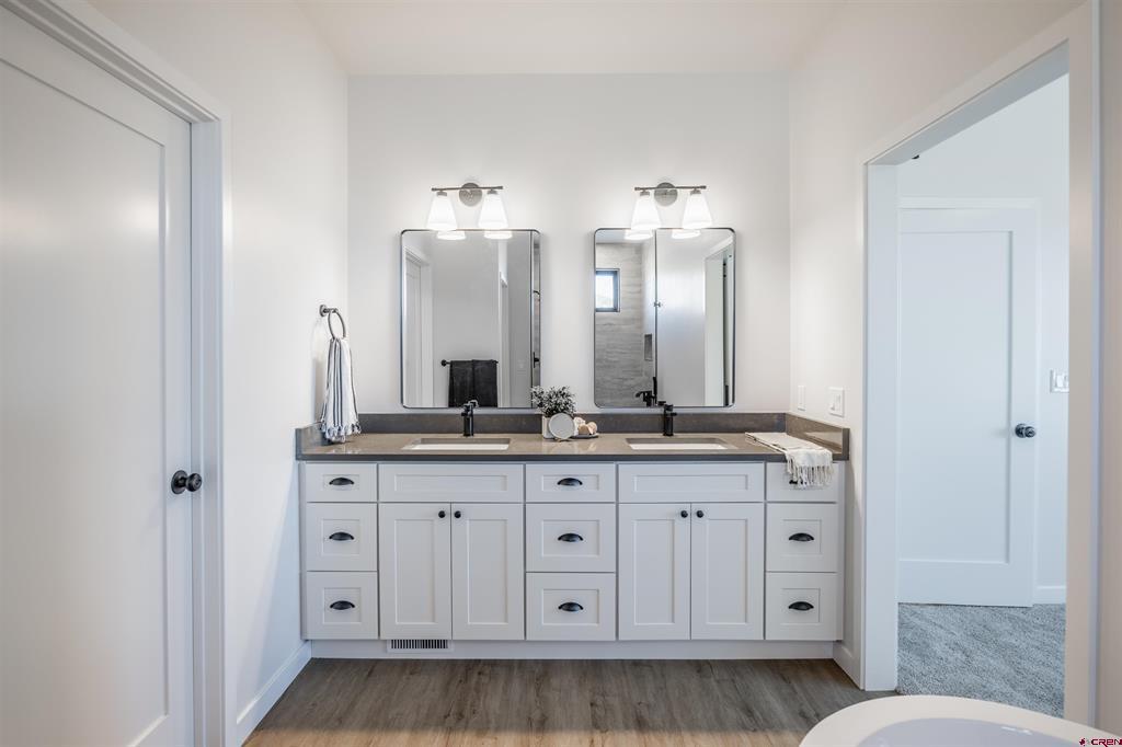 1868 6429 Circle Montrose CO 81403