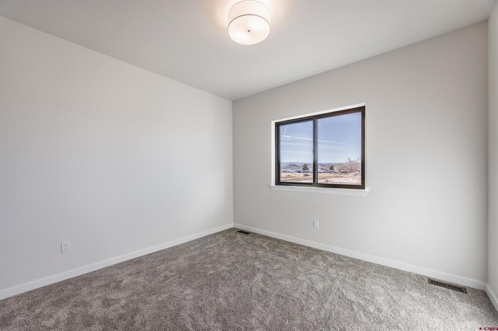 1868 6429 Circle Montrose CO 81403