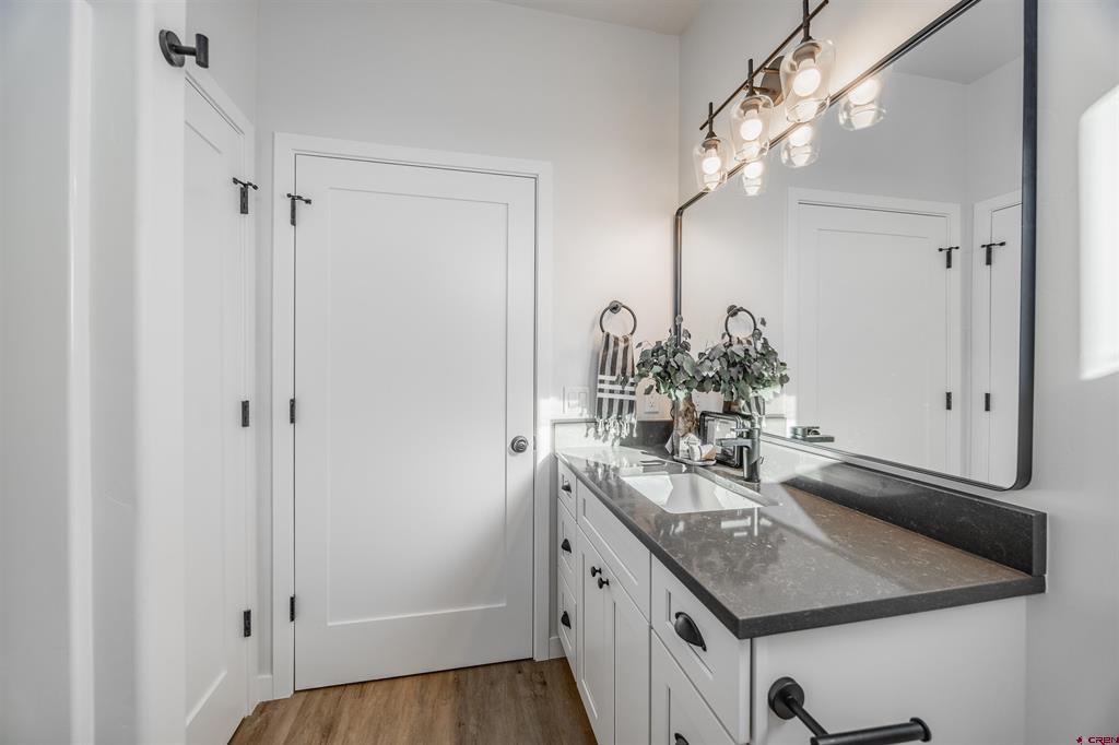 1868 6429 Circle Montrose CO 81403