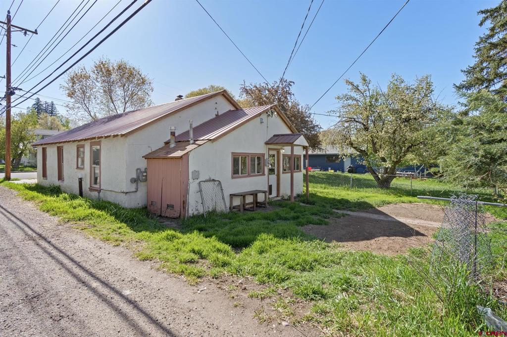 589 East Street Bayfield CO 81122