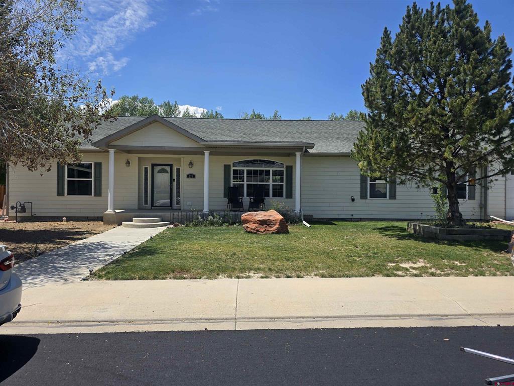 720 Golden Drive Montrose CO 81401