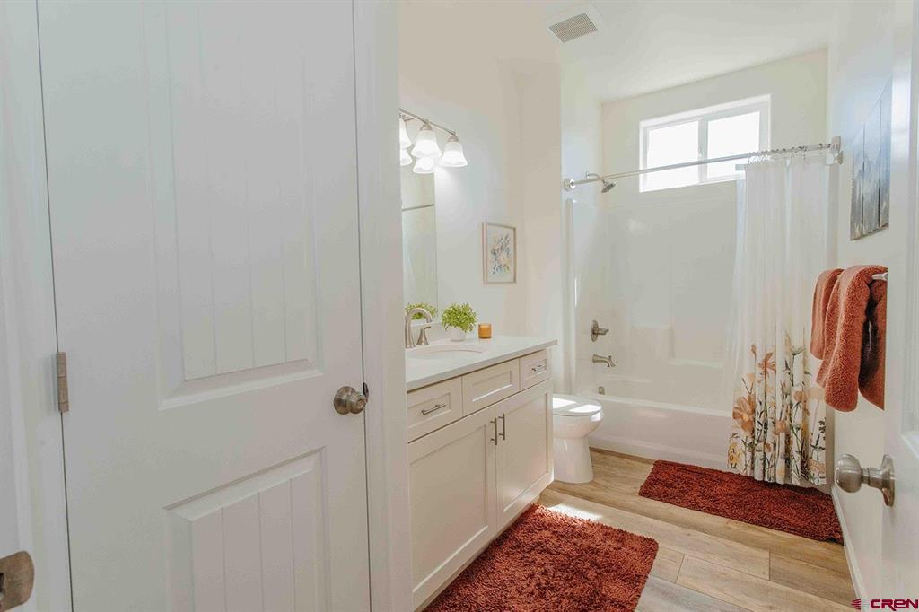 712 Carbonero Avenue Montrose CO 81403