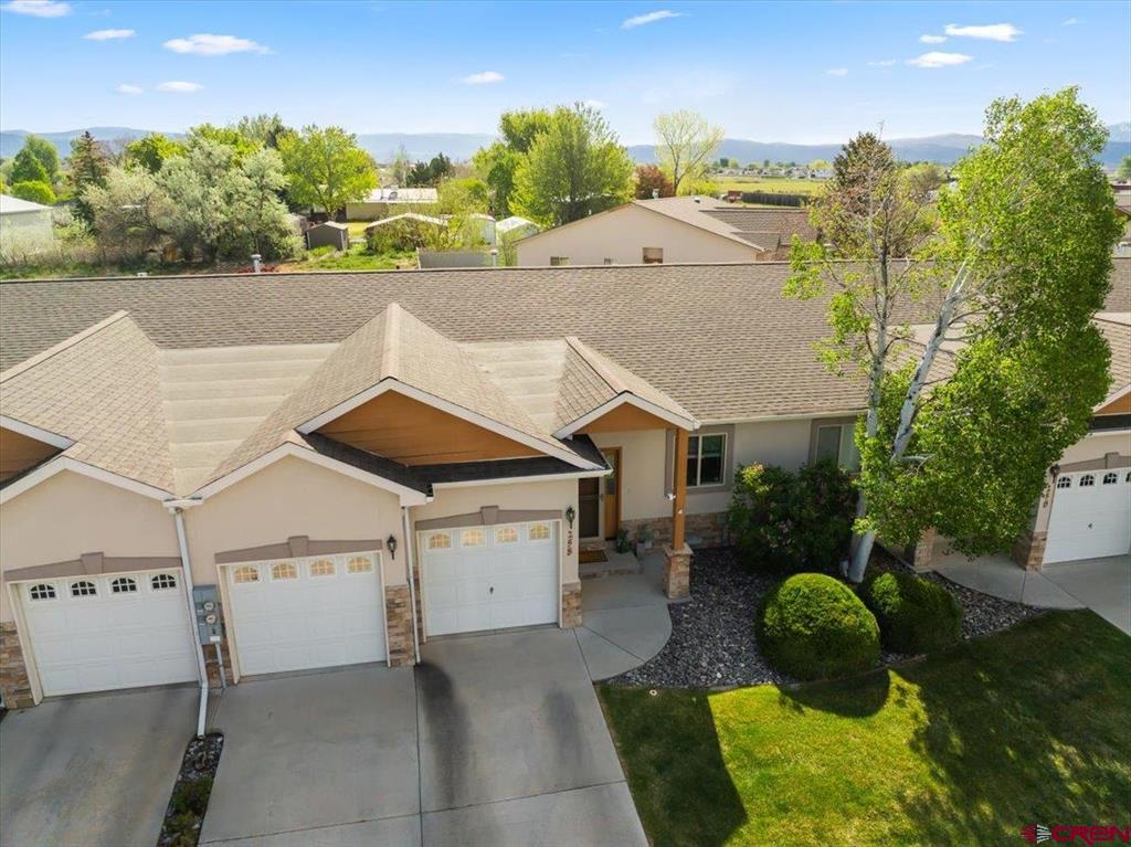 258 Crossroads Circle Montrose CO 81403