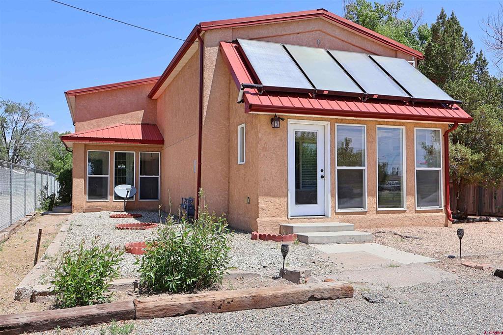 807 13th Street Alamosa CO 81101