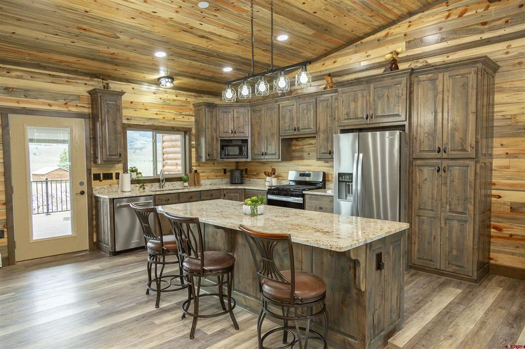 431 River Drive Creede CO 81130