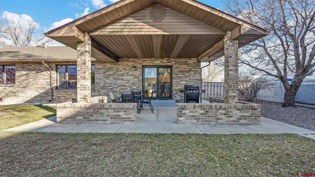 1664 Sneffels Street Montrose CO 81401